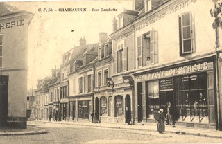 Chateaudun  rue Gambetta