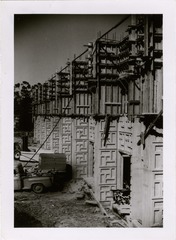 Construction of hospital wing, Stanford Medical School