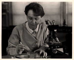Barbara McClintock in lab