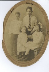 Charles Drew with his siblings