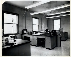 Clarence Dennis's lab at SUNY Downstate Medical Center