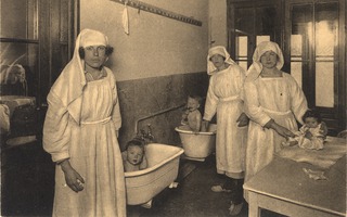 Pouponnière Madeleine Callier: salle de bains