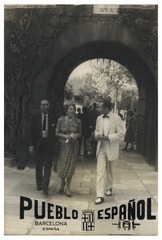 Michael DeBakey and his first wife, Diana, in Barcelona, Spain