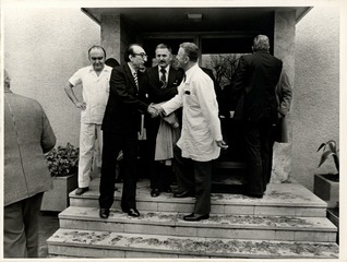 Michael DeBakey with medical staff in Ankara, Turkey