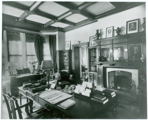 [Library at 13 Norham Gardens, Oxford] (image 1)
