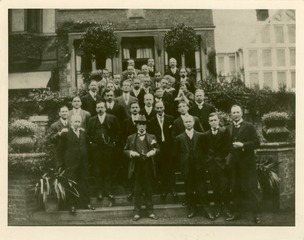 William Osler with Canadian doctors at 13 Norham Gardens