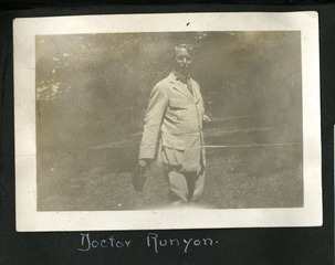 Leek Island Military Hospital: Doctor Runyon